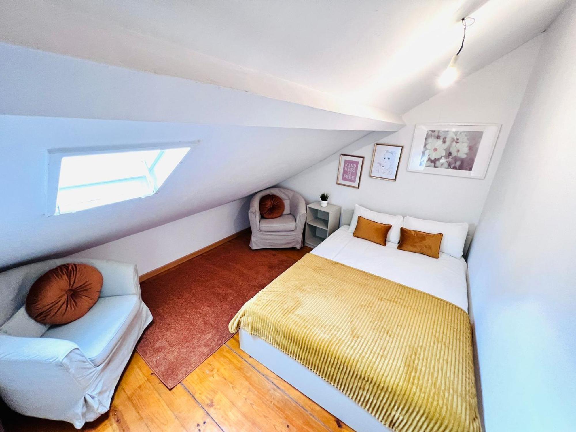 Bairro Alto, Location In Centre * Lissabon