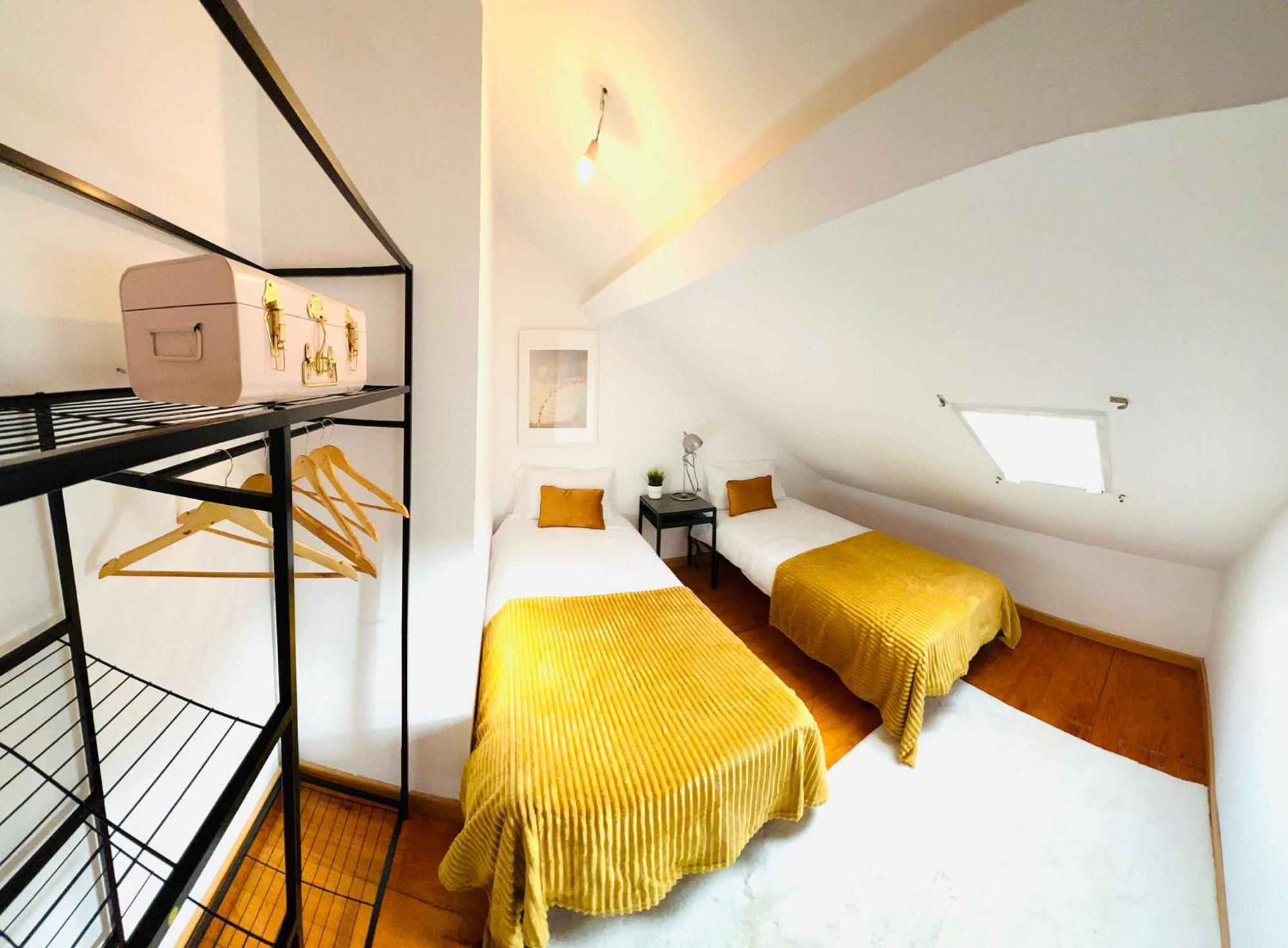 Hostel Bairro Alto, Location In Centre *