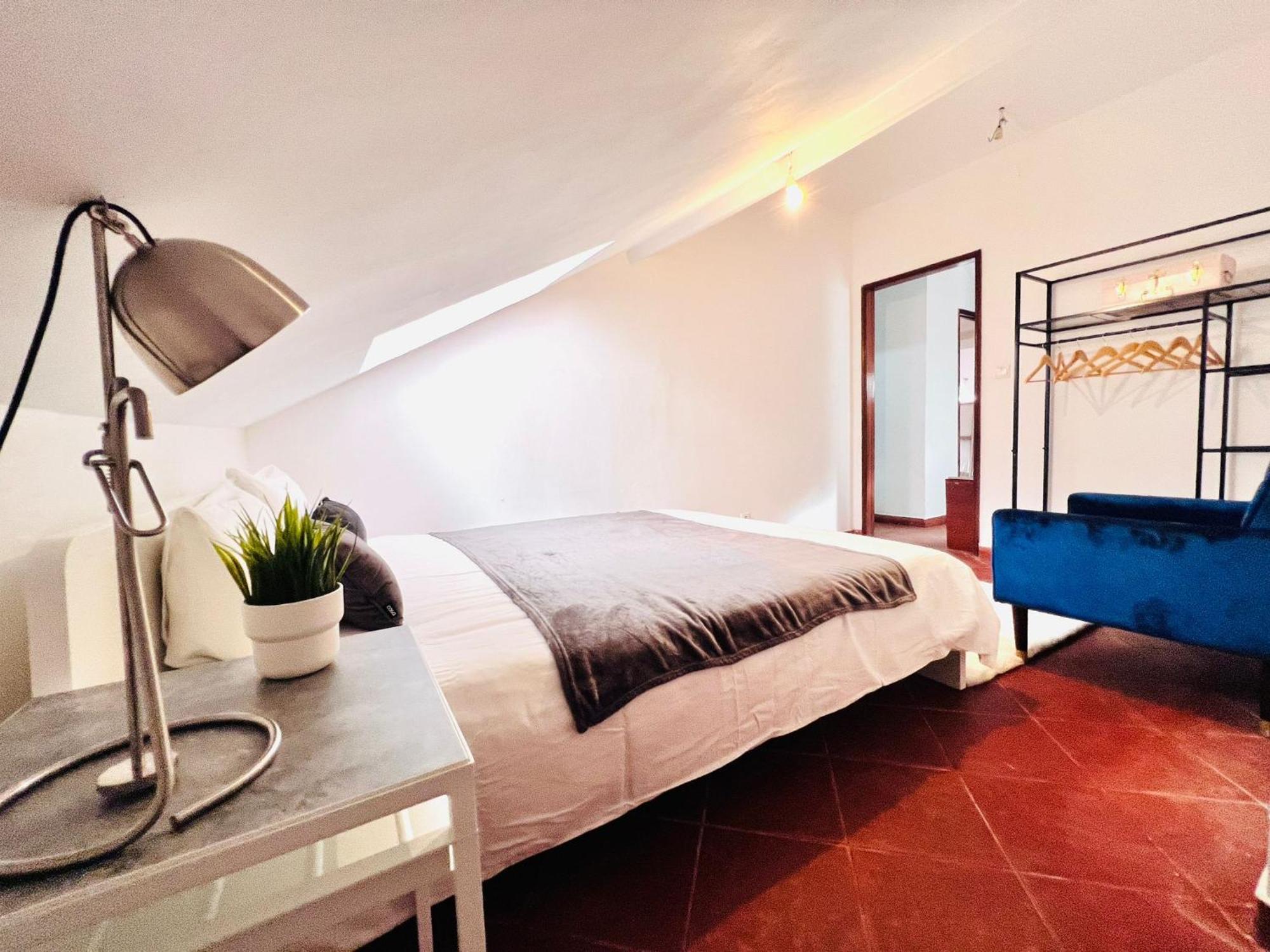 Bairro Alto, Location In Centre Hostel Lissabon